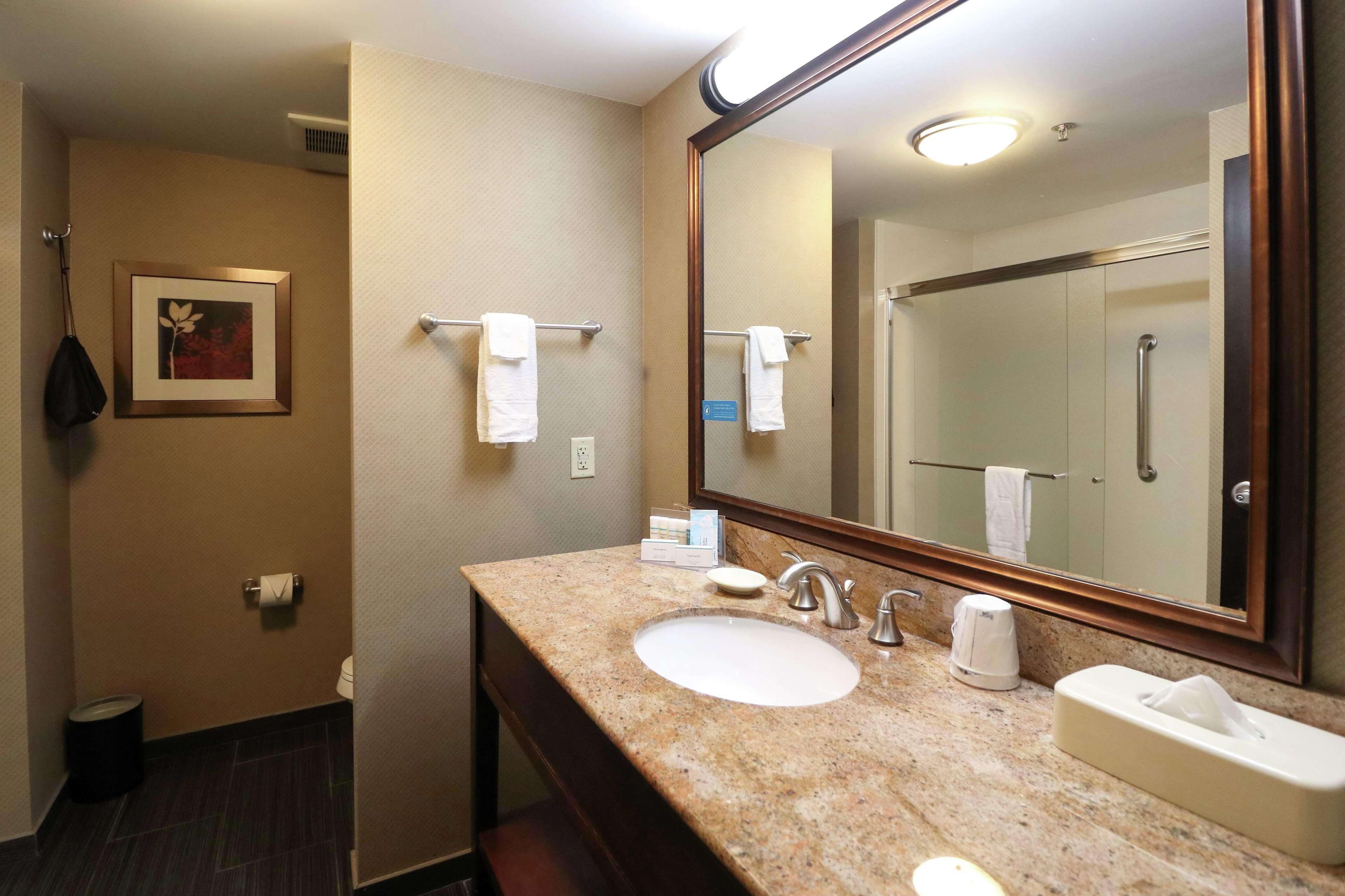 Hampton Inn Columbus-South Grove City Eksteriør billede